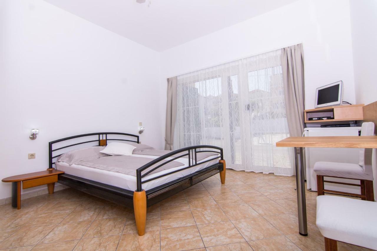 Apartmani Juric Trogir Exterior photo