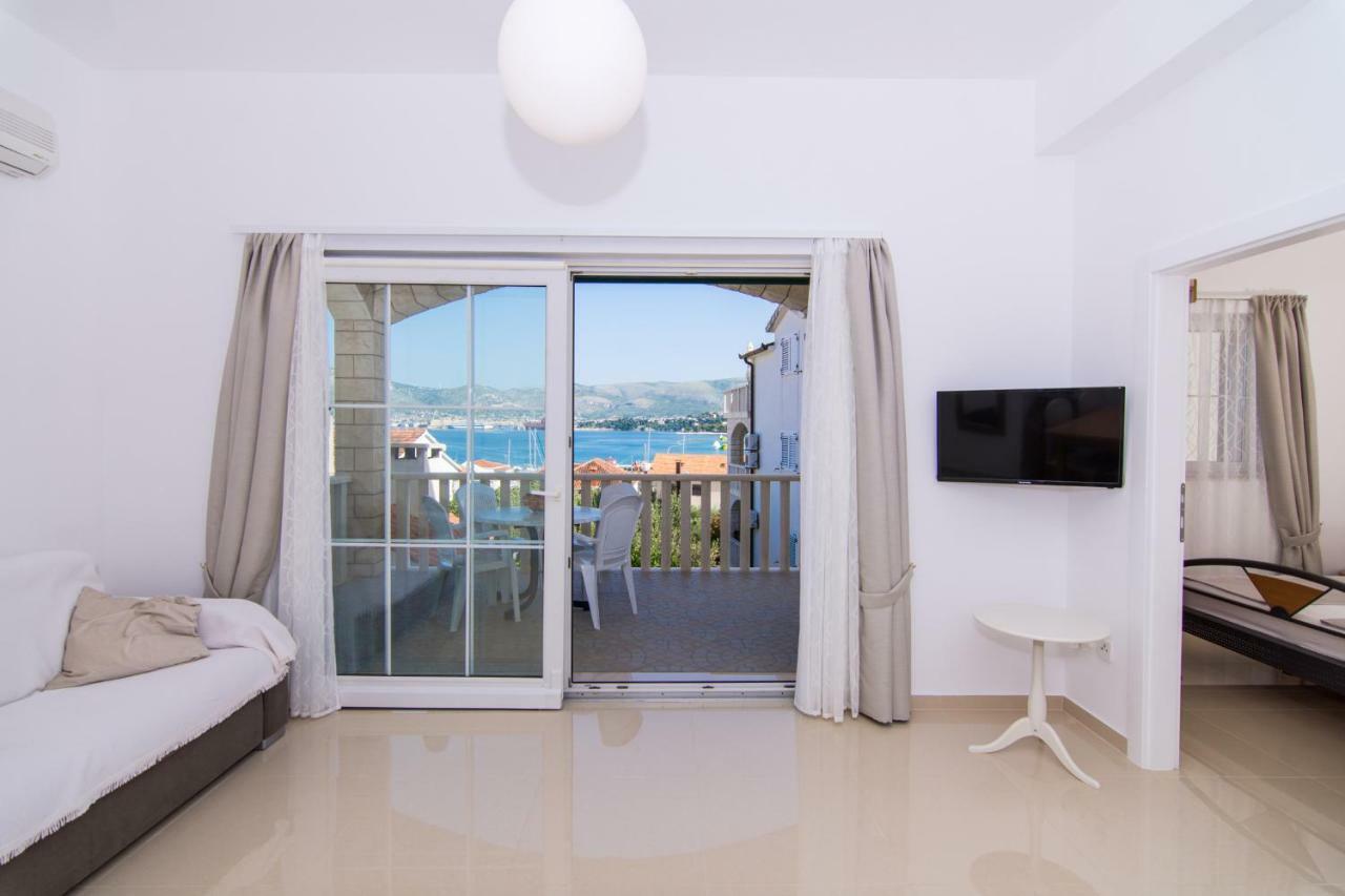 Apartmani Juric Trogir Exterior photo