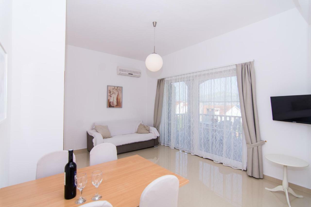 Apartmani Juric Trogir Exterior photo