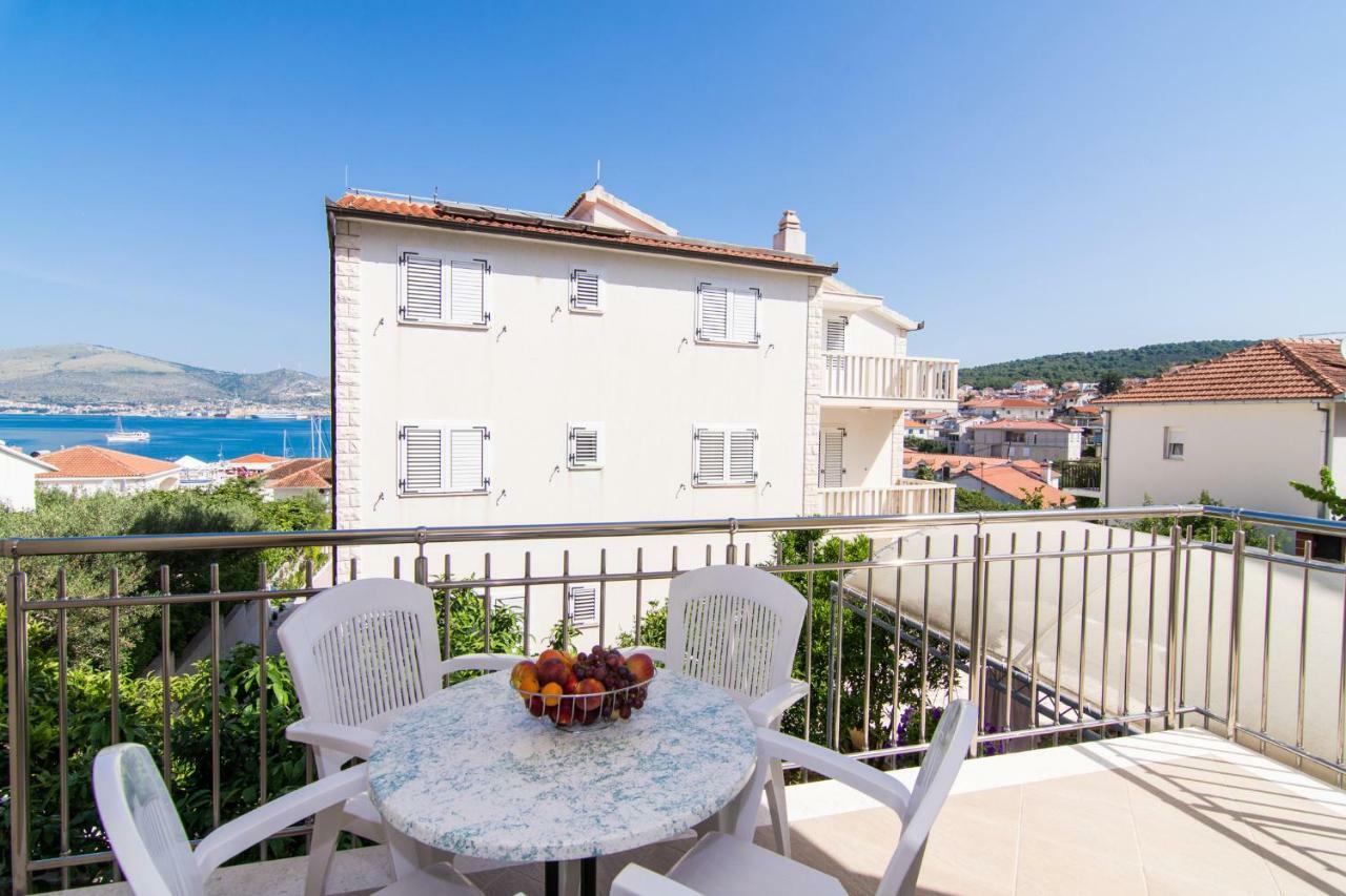 Apartmani Juric Trogir Exterior photo