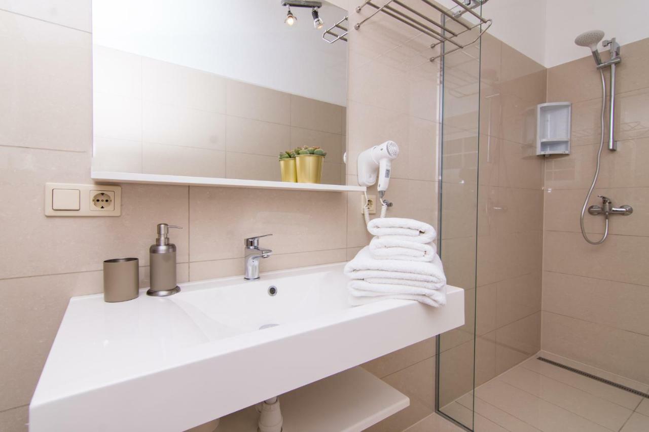 Apartmani Juric Trogir Exterior photo