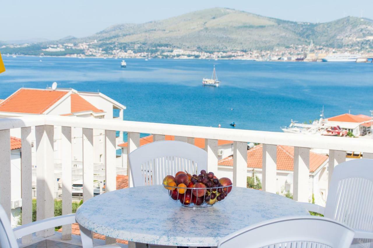 Apartmani Juric Trogir Exterior photo