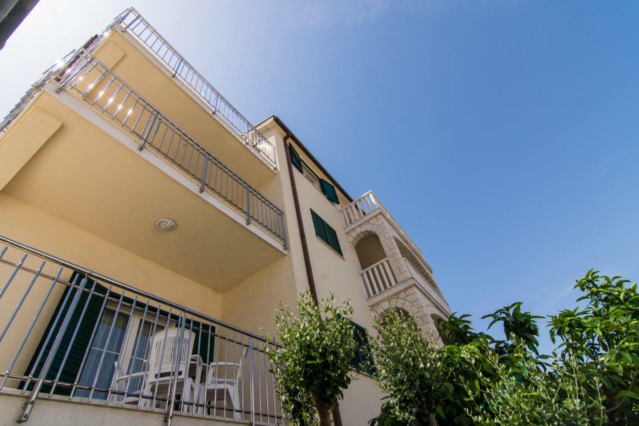 Apartmani Juric Trogir Exterior photo