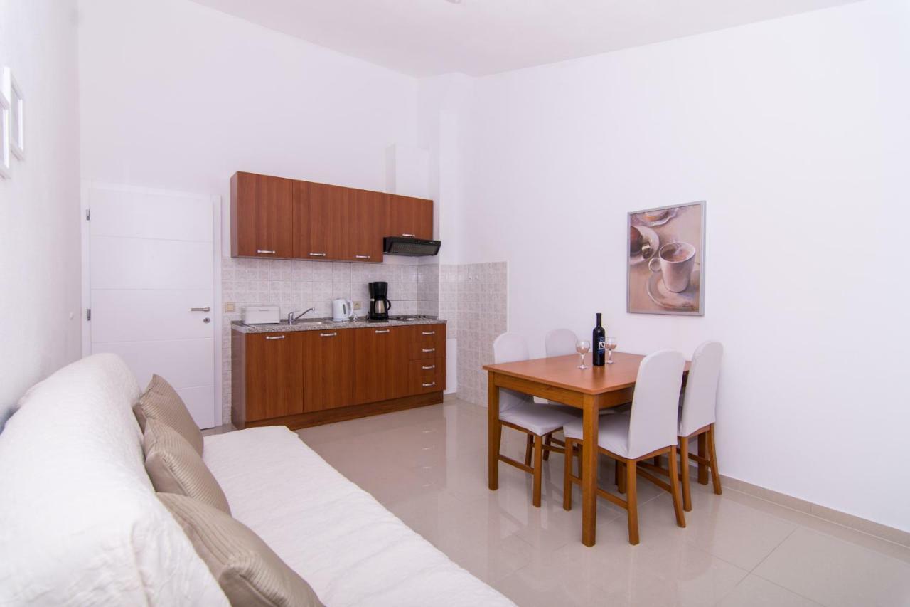 Apartmani Juric Trogir Exterior photo