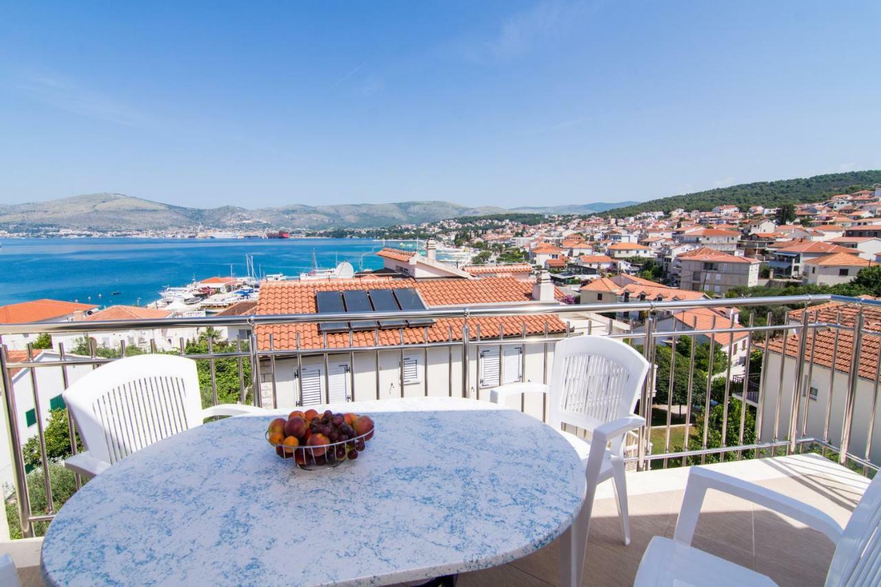 Apartmani Juric Trogir Exterior photo