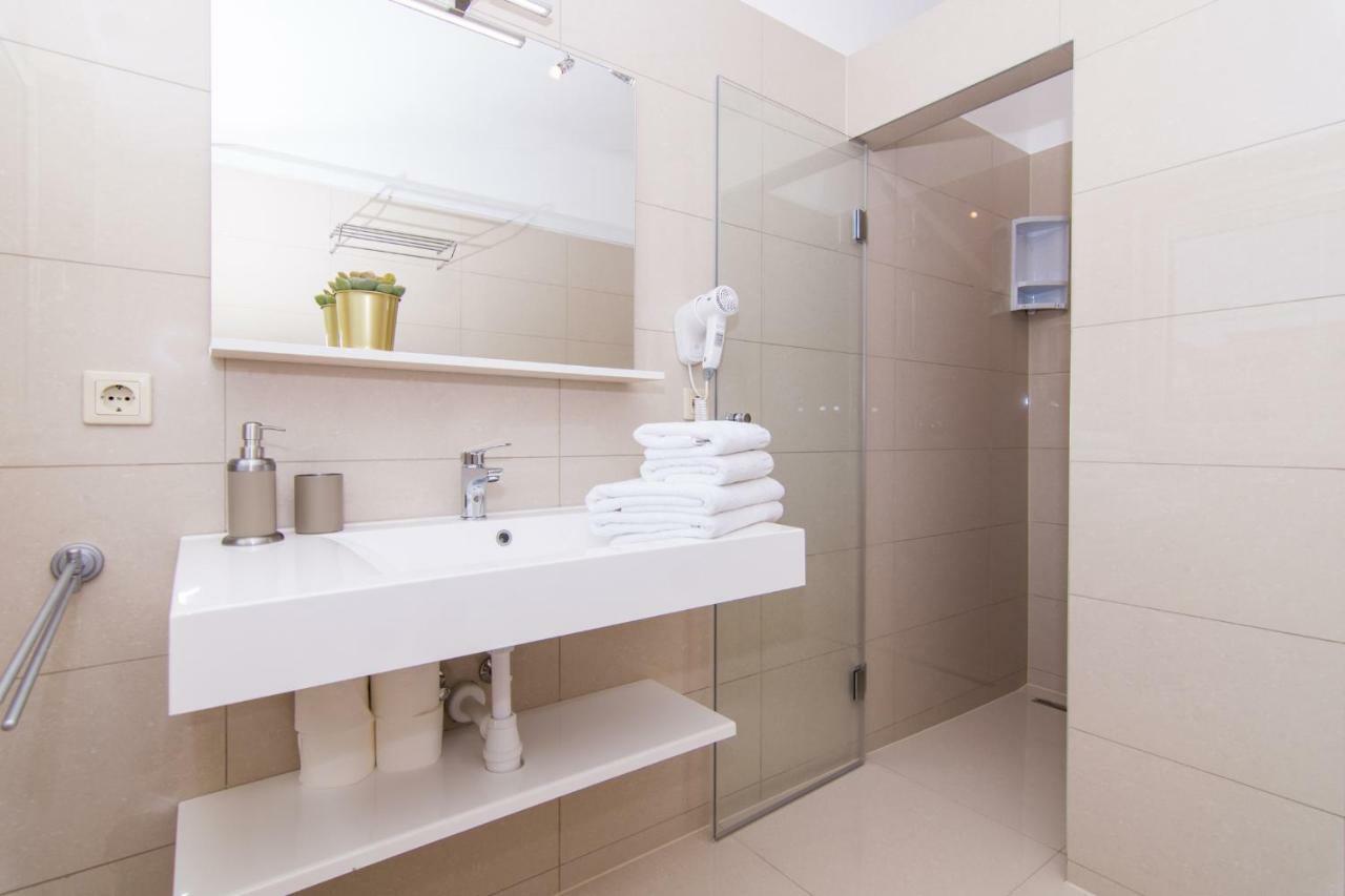 Apartmani Juric Trogir Exterior photo